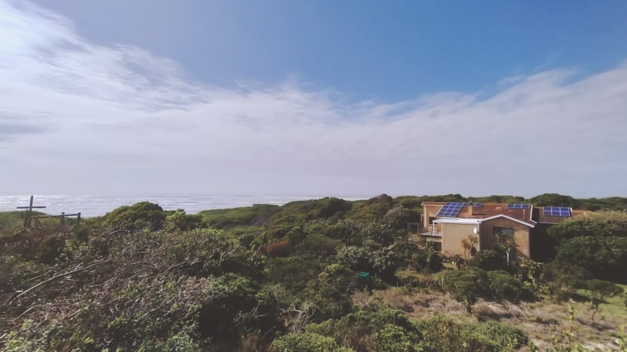  Bedroom Property for Sale in Paradise Beach Eastern Cape